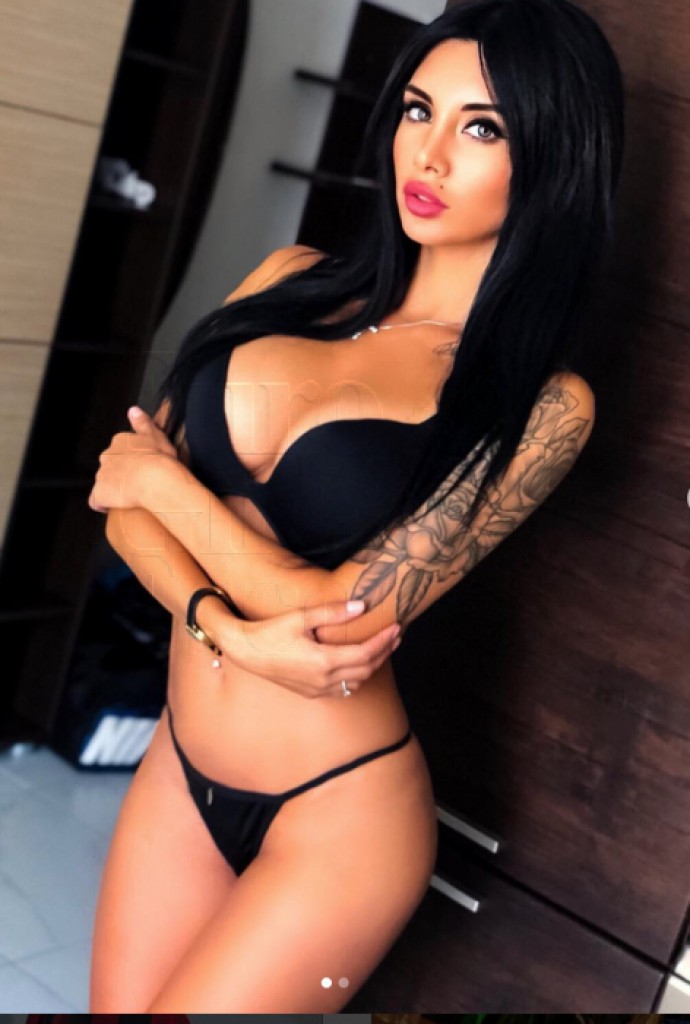 Albuquerque bachelor party stripper – Samantha Ann