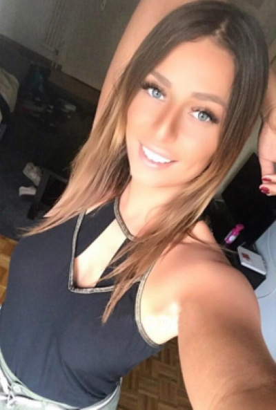 Emma – Nashville female exotic dancer for private shows at hotels and Airbnbs